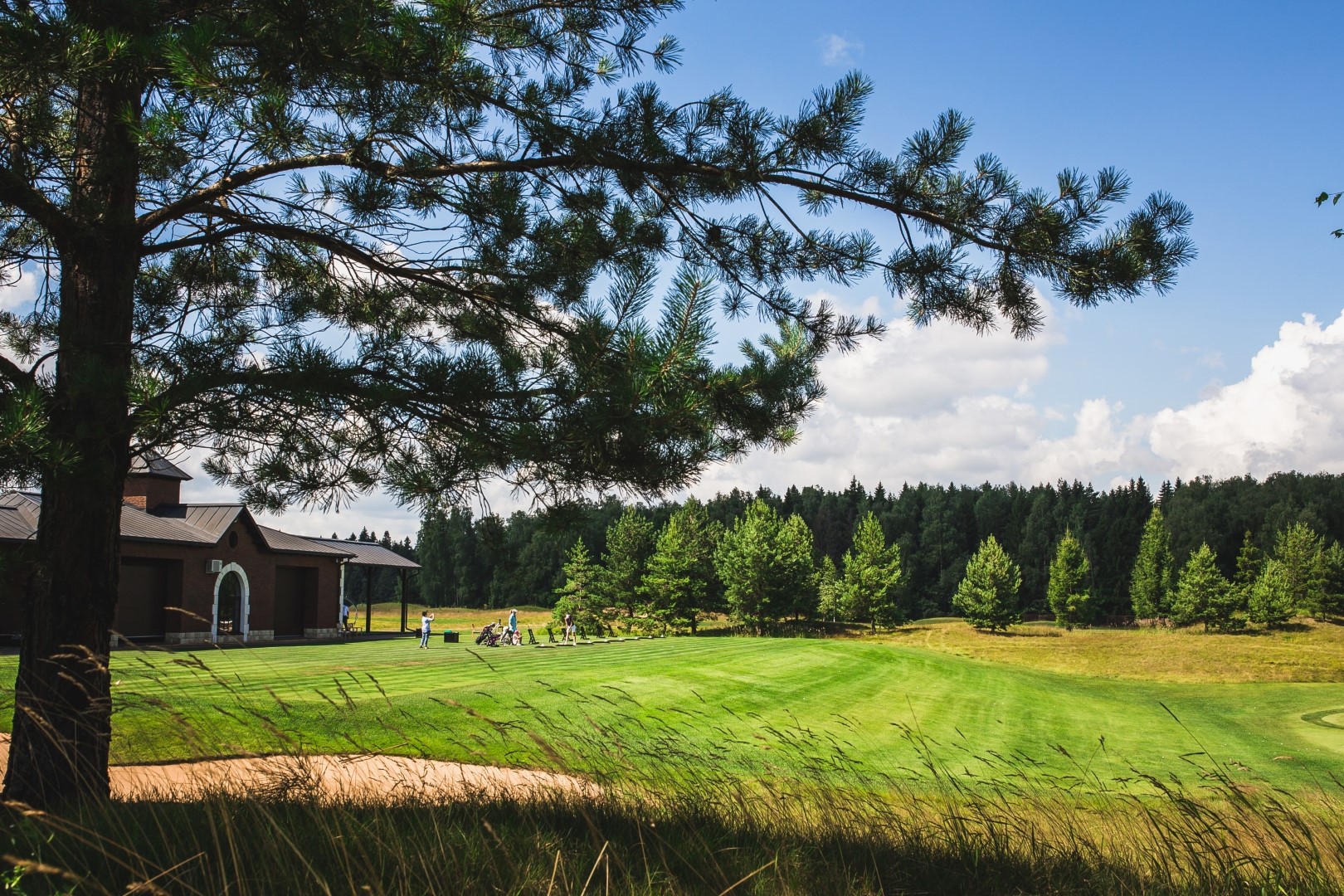 Pestovo Golf & Yacht Club — вид клуба
