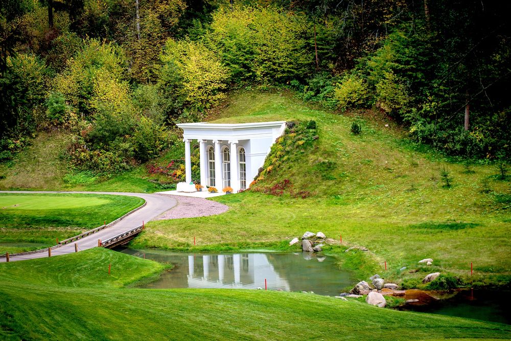 Tseleevo Golf & Polo Club — вид клуба